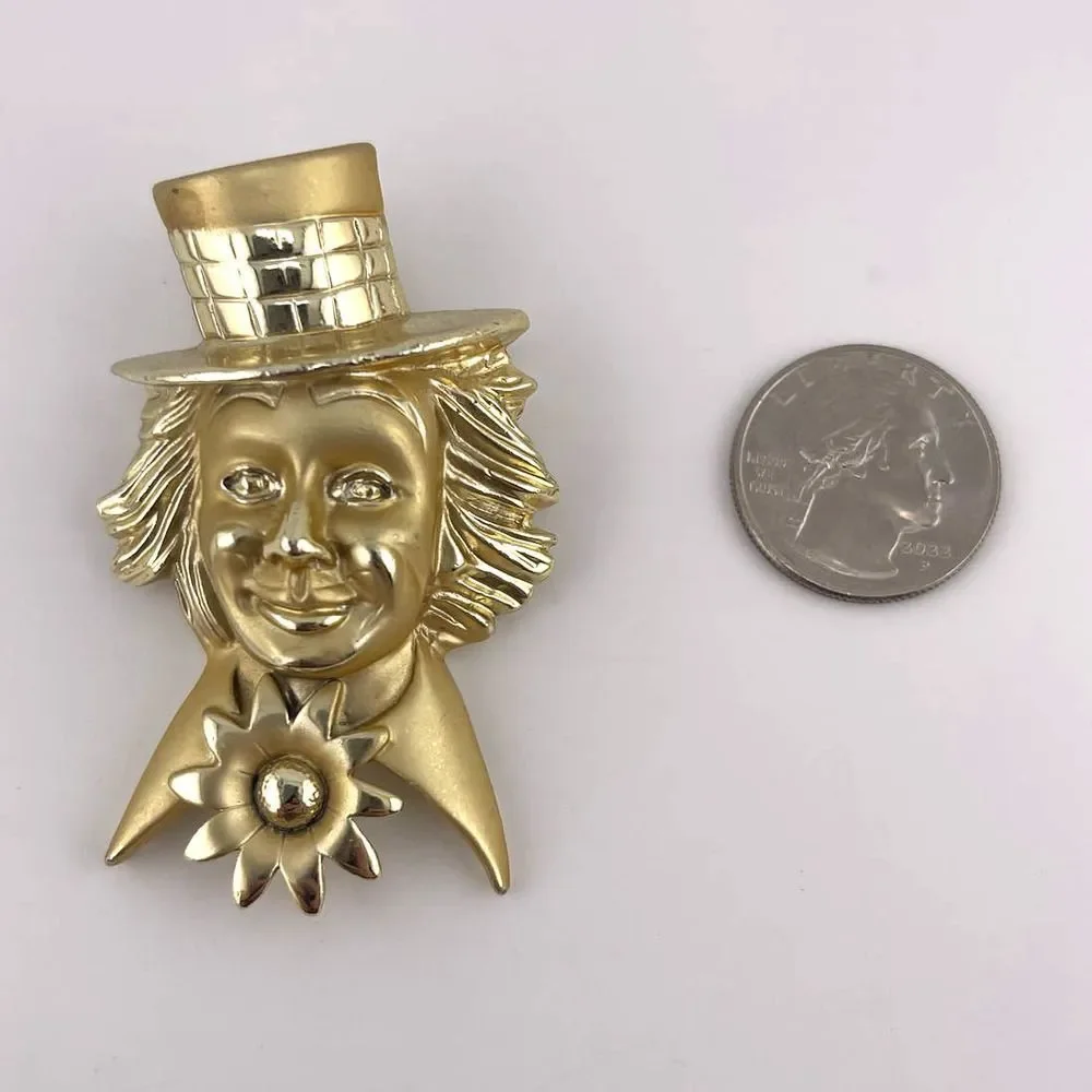 Vintage Gold Tone Clown With Hat Flower Statement‎ Brooch Pin